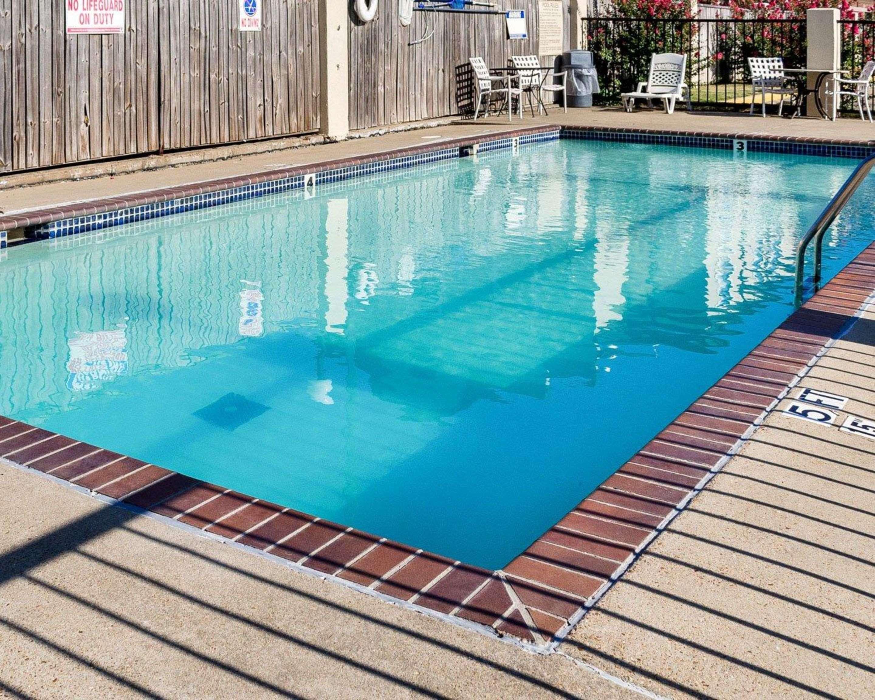 Econo Lodge By Choice Greenville Exteriör bild