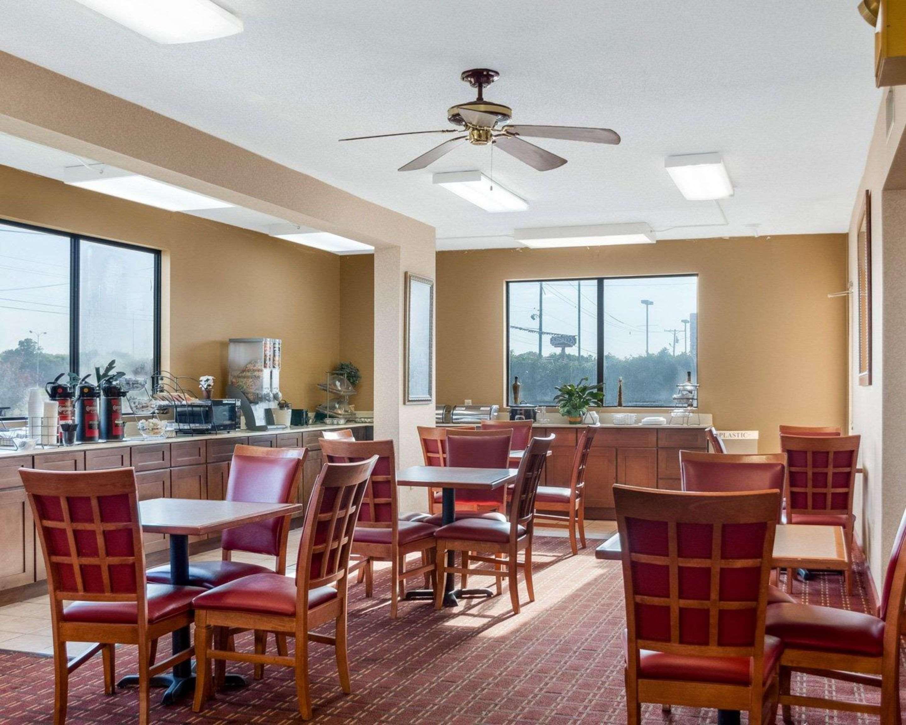 Econo Lodge By Choice Greenville Exteriör bild