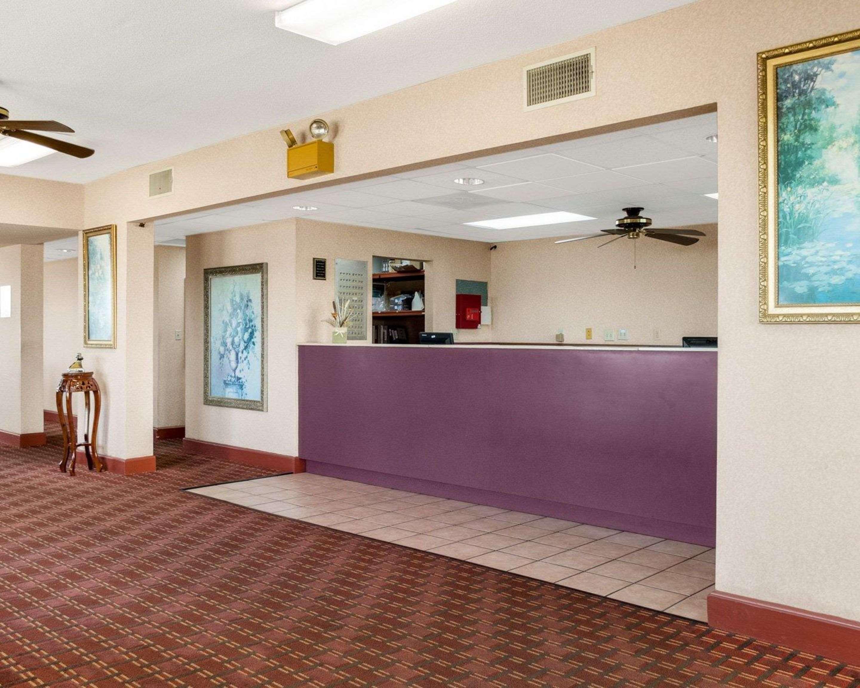 Econo Lodge By Choice Greenville Exteriör bild